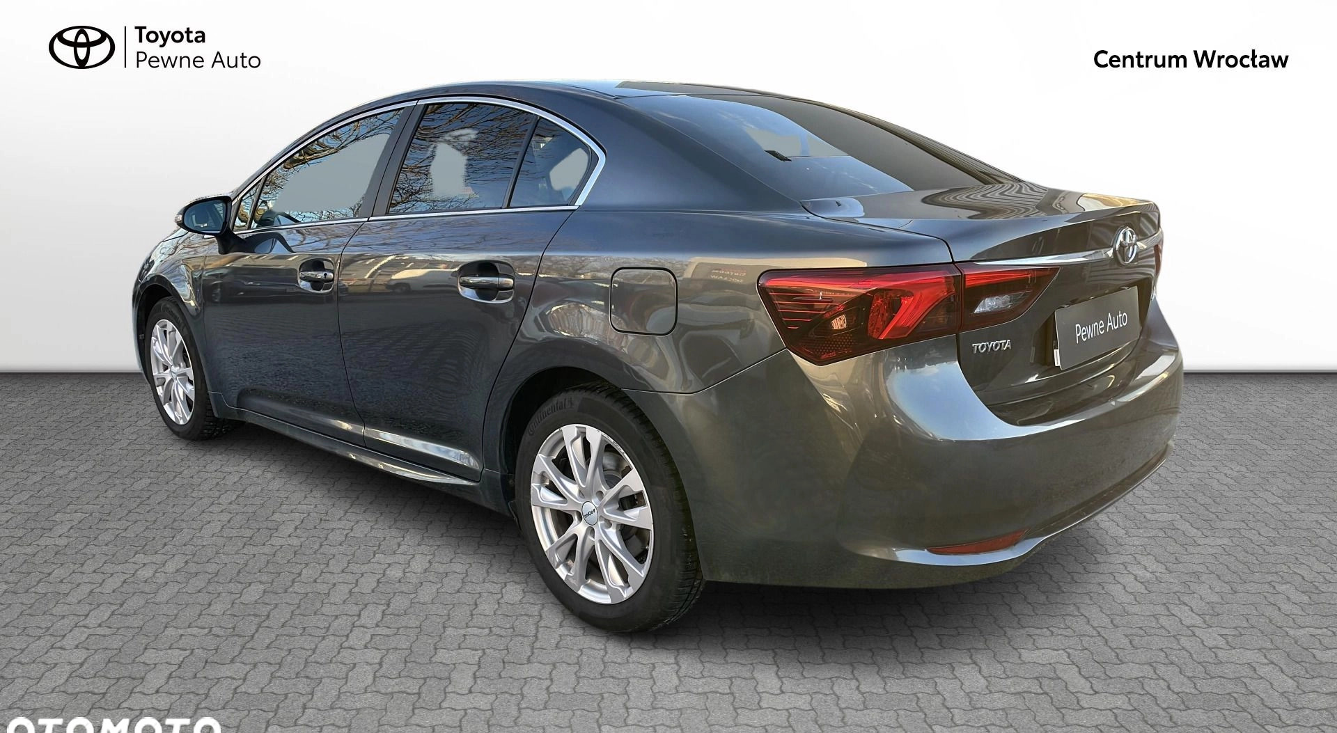 Toyota Avensis cena 59900 przebieg: 134988, rok produkcji 2016 z Brzozów małe 137